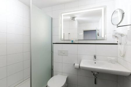 Holiday Inn Eindhoven Centre, An Ihg - 9