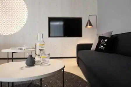 Amrai Suites - 2