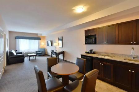Best Western - 102