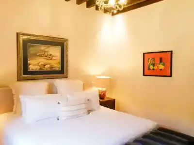 Casona Alonso 10 - 24