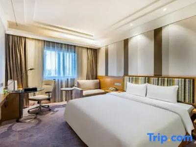 Grand Skylight Catic - 77