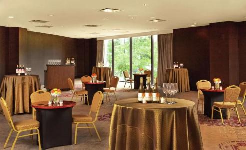 DoubleTree by Hilton Nashville Downtown - 20
