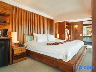 Parama Koh Chang - 108