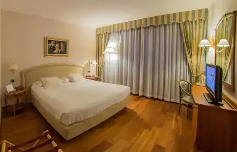 Best Western Globus City - 105