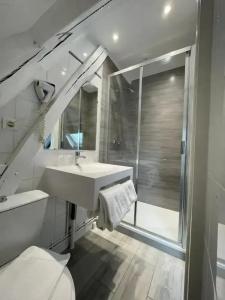 Hôtel De Troyes - 74