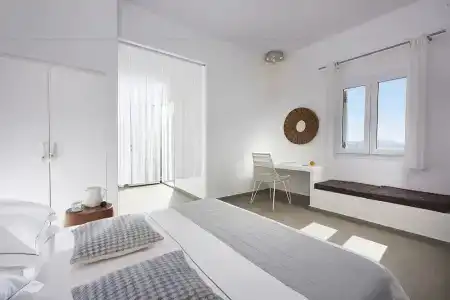 Santa Maria Luxury Suites & Spa - 36