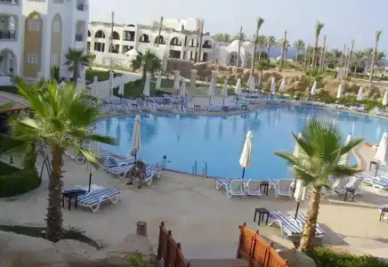 Sunrise Remal Beach Resort - 14