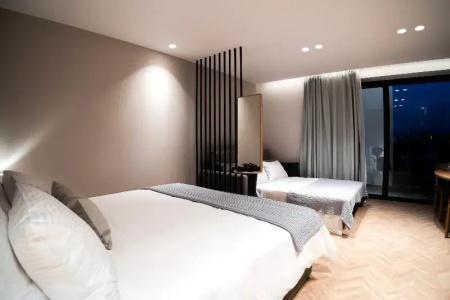 Alinea Suites Limassol Center - 30