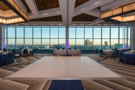 SpringHill Suites by Marriott Charlotte Uptown - 39
