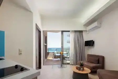 Steris Elegant Beach & - 113