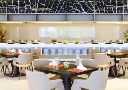 Novotel Phuket City Phokeethra - Sha Extra Plus - 35