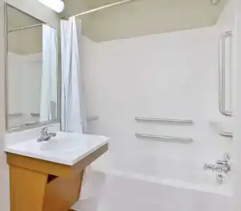 WoodSpring Suites - 41