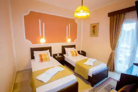 Sirena Beach - 4