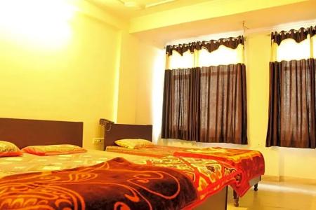 Chit Chat Palace - 27