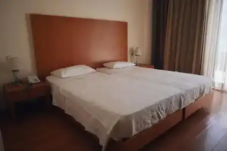 Angela Downtown Rooms - 25