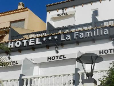 La Familia - 24