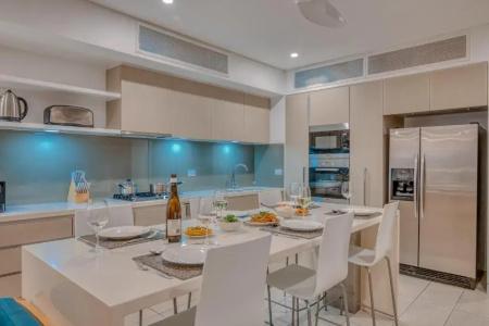 Coconut Grove - 33