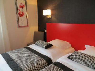 Auberge Bressane de Buellas - 40