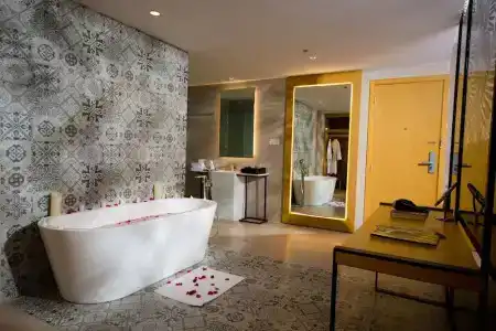 Quinter Central Nha Trang - 77