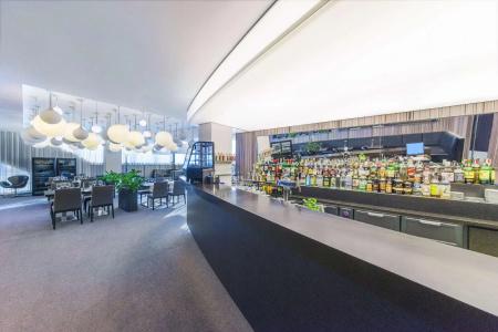 Nh Bratislava Gate One - 31