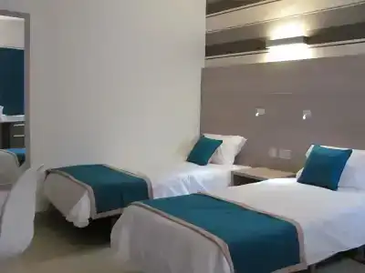 Day's Inn and Residence - 15