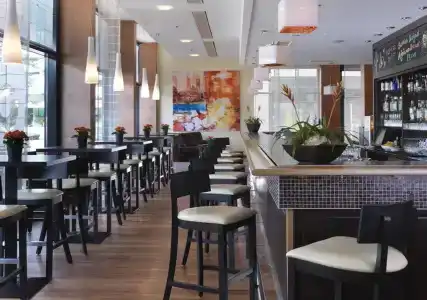 Courtyard by Marriott Zurich North - 19