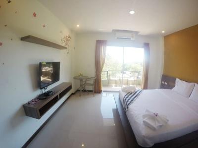 Benjamas Place - 2
