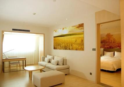 J-Hotel - 4