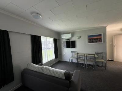 Kensington - 35