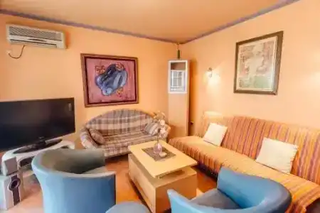 Lux Apartment Budva - 1