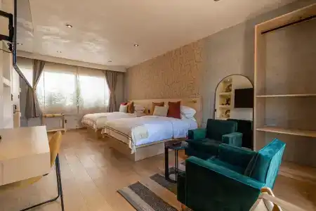 Block Suites - 1