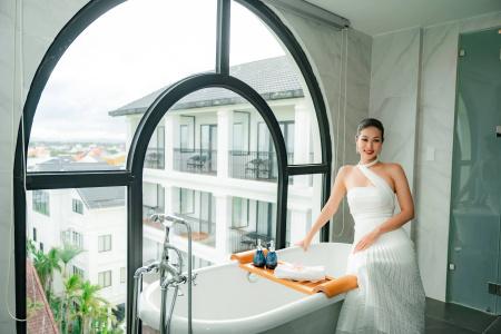 Shining Riverside & Spa - 130