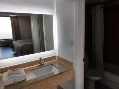 Gateway Inn - 17