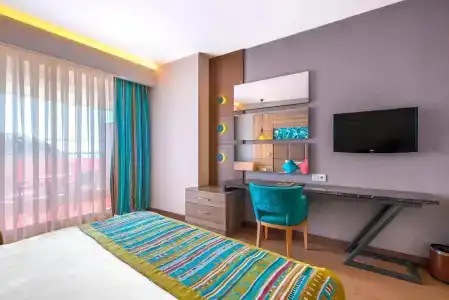 Long Beach Resort & Spa Deluxe - Ultra All Inclusive - 4