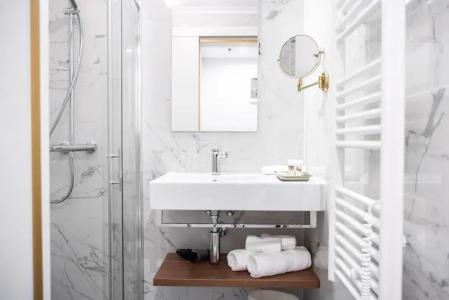 La Loggia Diffused - 26