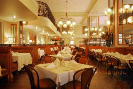 Astor Crowne Plaza New Orleans French Quarter, Corner of Bourbon and Canal - 37