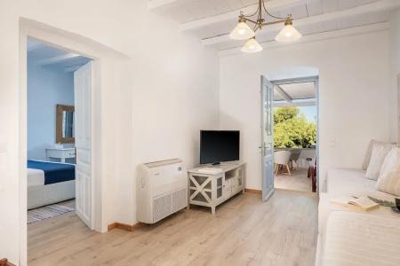Four Seasons Hydra Luxury Suites - 53