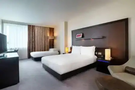 Hilton London Canary Wharf - 5