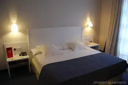 Mercure Jardines de Albia - 5