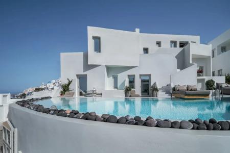 Akra Suites - 8