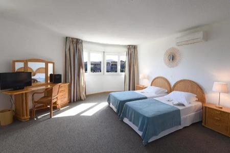 Le Tilbury - 52