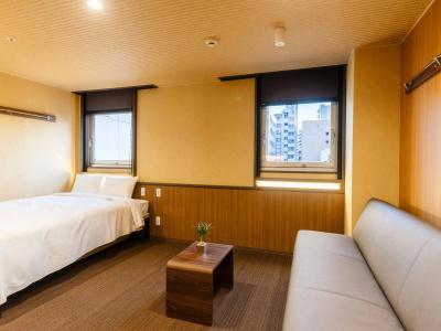 Nagoya Crown - 27