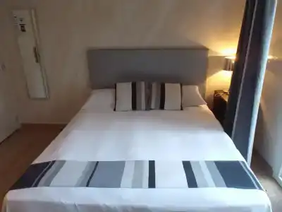 Hôtel Saint Martin - 54