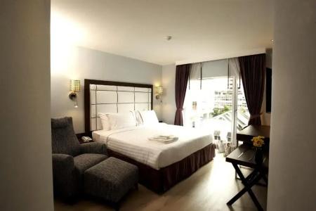 Sukhumvit Suites - 68