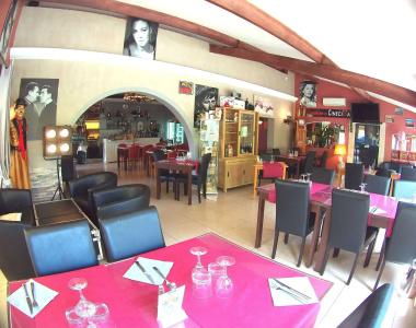 Atoll restaurant - 19