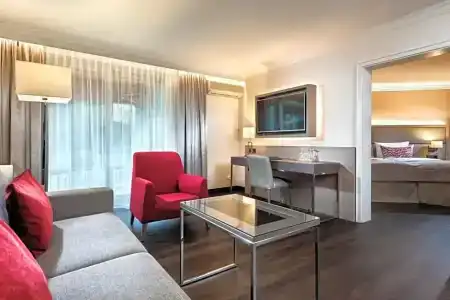 Radisson Blu Badischer Hof - 55