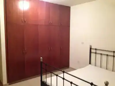 Lakis Court - 9