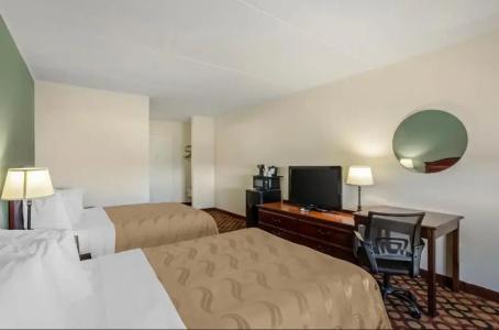 Quality Inn Riverview Enola-Harrisburg - 57