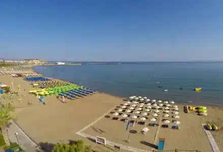 Steris Elegant Beach & - 17