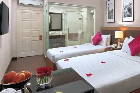 Golden Moon Suite - 37